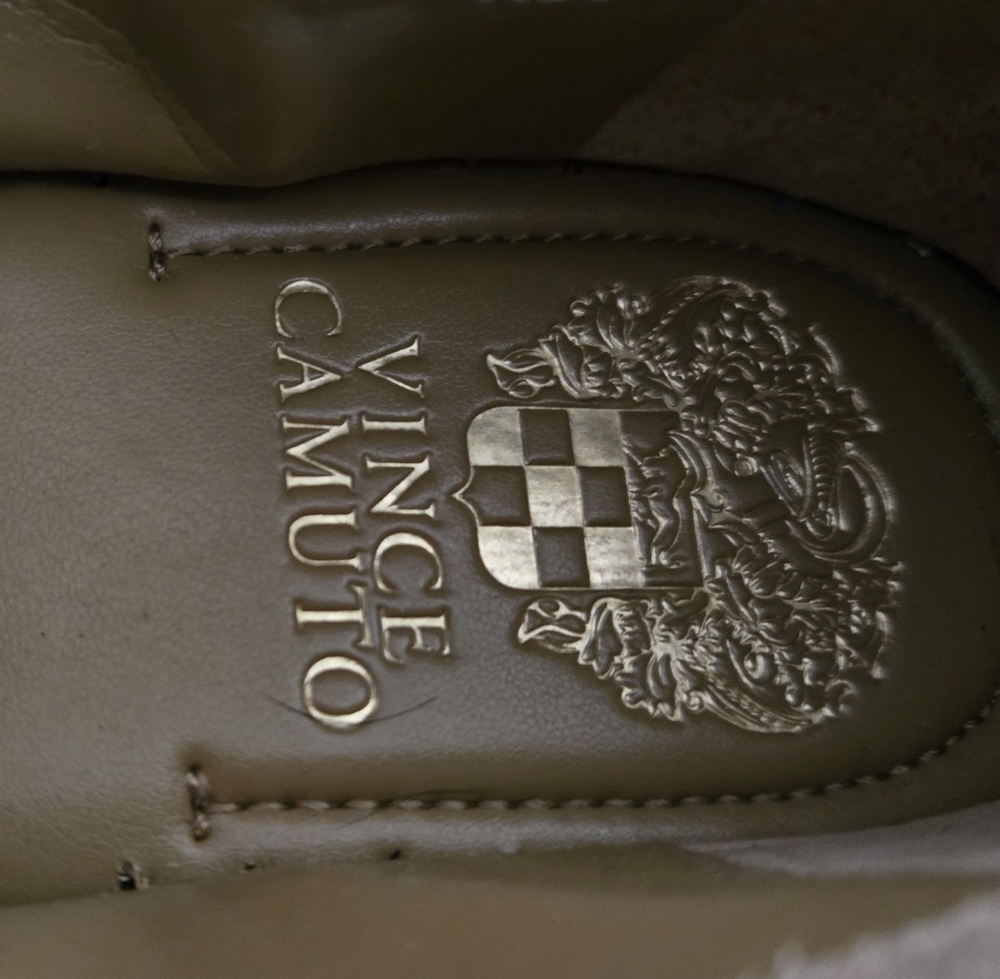 Vince Camuto Beige Suede Loafers NWOT - Picture 5 of 8